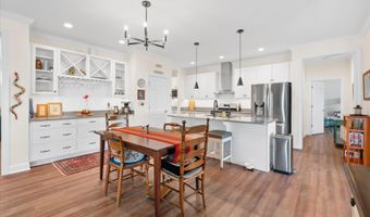 184 PEACOCK Pl, Dover, DE 19904