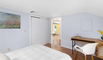 25 Willow Dr, Hopkinton, RI 02832