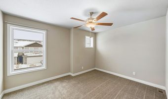 2812 NW Lois Ln, Ankeny, IA 50023