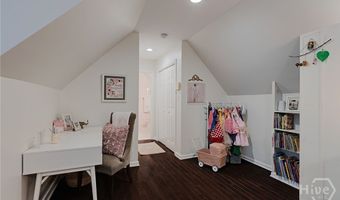 152 Thornhill Dr, Athens, GA 30607
