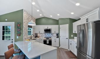 306 Wells Purdom Dr, Almo, KY 42020