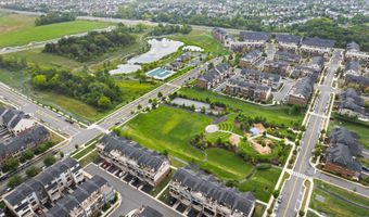 43400 APPLE ORCHARD Sq, Ashburn, VA 20148