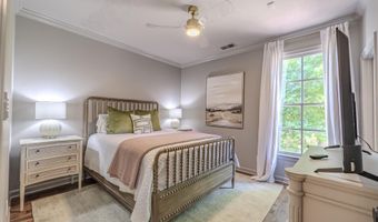202 RIVERBEND Ln, Bath Springs, TN 38311