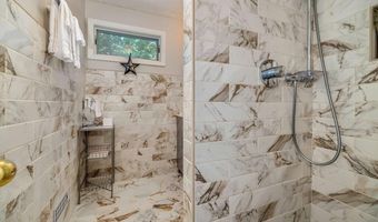 148 EARLY Dr, Basye, VA 22810