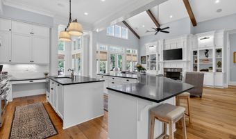 1484 Old Rosebud Trl, Awendaw, SC 29429