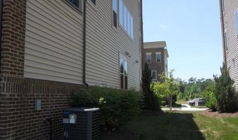 22806 BREEZY HOLLOW Dr, Brambleton, VA 20148