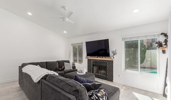 1551 W IRONWOOD Dr, Chandler, AZ 85224
