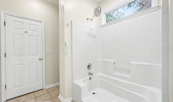 20 Sea Gull Dr, Beaufort, SC 29907