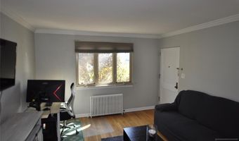135 E Clinton 4A, Bergenfield, NJ 07621