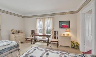 19 Church St, Alton, NH 03809