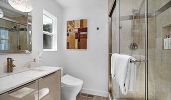 166 Castle Crest Rd, Alamo, CA 94507