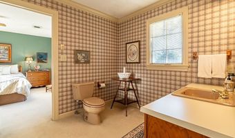 19134 Amelia Dr, Abingdon, VA 24211