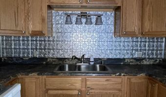 219 Maple St, Alva, OK 73717