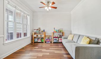 22985 WEYBRIDGE Sq, Ashburn, VA 20148