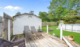 50 Park Ave, Bayville, NJ 08721