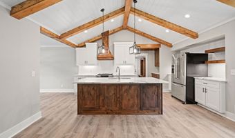 136 Ridgecrest Dr, Ball Ground, GA 30107