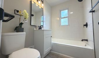 222 BERGEN Ave, Bellmawr, NJ 08031