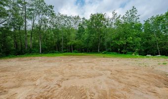 47 Brewster Rd, Barrington, NH 03825