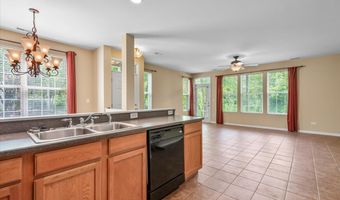 16 Christie Ct 16, Algonquin, IL 60102