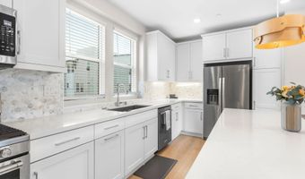 10443 Newbliss Way, San Diego, CA 92126