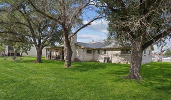403 N Baugh St, Alvarado, TX 76009