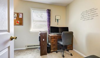 222 MILLER Rd, Akron, PA 17501