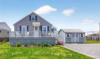 6 Arbeth Ave, Narragansett, RI 02882