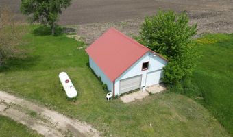 28352 Evergreen, Aplington, IA 50604