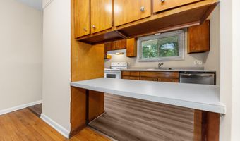 1025 Western Dr, Ann Arbor, MI 48103