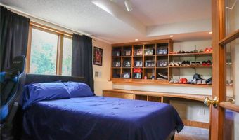 13720 Georgia Dr, Apple Valley, MN 55124