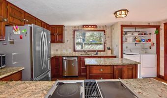 312 Shore Dr, Coventry, CT 06238