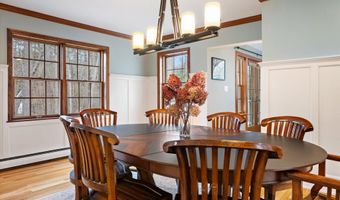 43 Darling Parke Dr, Bangor, ME 04401