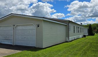 56 Belmont Dr, Akron, NY 14001