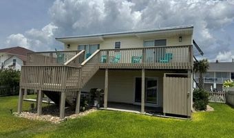 102 W Dobbs St, Atlantic Beach, NC 28512