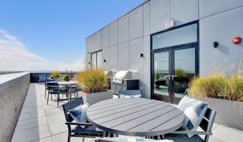 957 BROADWAY 202, Bayonne, NJ 07002