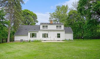 2690 Overridge Dr, Ann Arbor, MI 48104