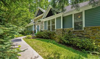 37 Gaston Mountain Rd, Asheville, NC 28806