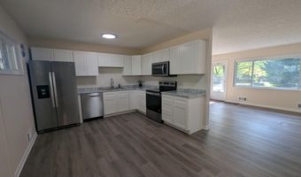 6327 WILLOWOOD Ln, Alexandria, VA 22310