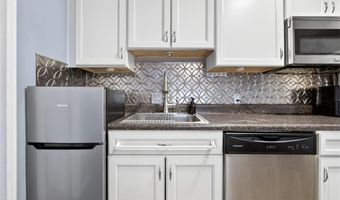 2484 Stonegate Dr NW, Acworth, GA 30101