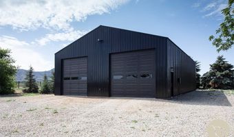 71 LOVERS Ln, Belfry, MT 59008