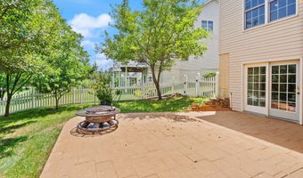 43878 CAMELLIA St, Ashburn, VA 20147