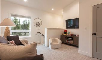14833 Sunburst Dr, Bigfork, MT 59911