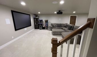 6860 W DESIGN Dr, Appleton, WI 54942