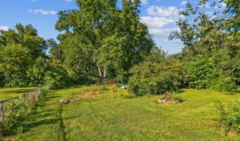 2936 E Tiffin Ave, Des Moines, IA 50317