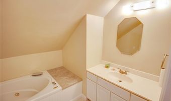 3116 Burton St, Alton, IL 62002