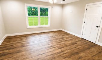 59 Westview Dr, Batesville, IN 47006