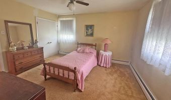 459 EDGEWOOD Dr, Ambler, PA 19002