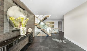 5499 Dune Dr, Avalon, NJ 08202
