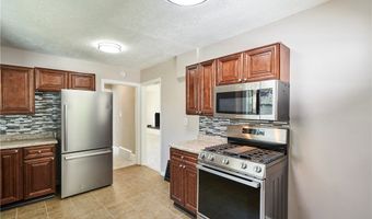 1102 Diagonal Rd, Akron, OH 44320