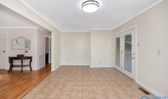 612 Hereford Dr, Athens, AL 35611